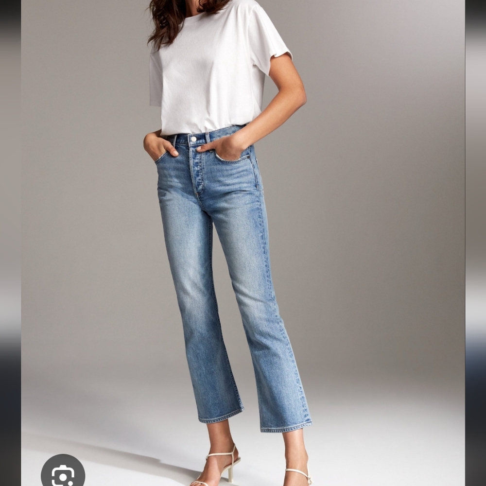 DENIM FORUM Bailey High Rise Flare Crop